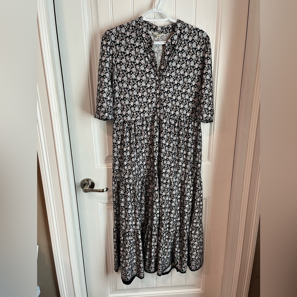 Max Studio navy Blue floral ma maxi dress MEDIUM